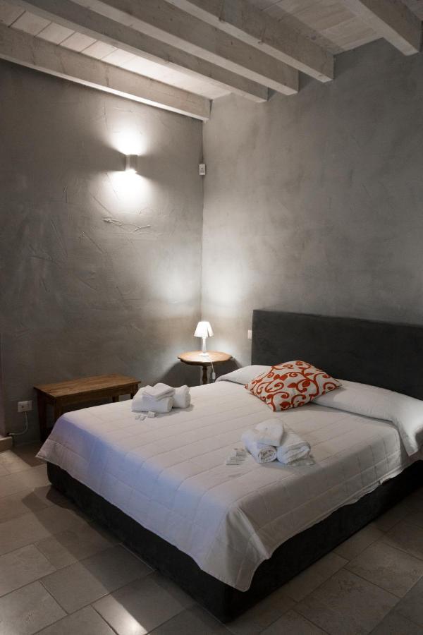 קוראטו Graffiti B&B Apartments מראה חיצוני תמונה